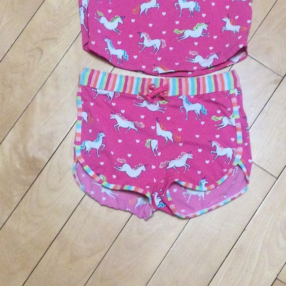 HATLEY girls rash guard size 7 with matching boy shorts size 6 - Picture 3 of 8